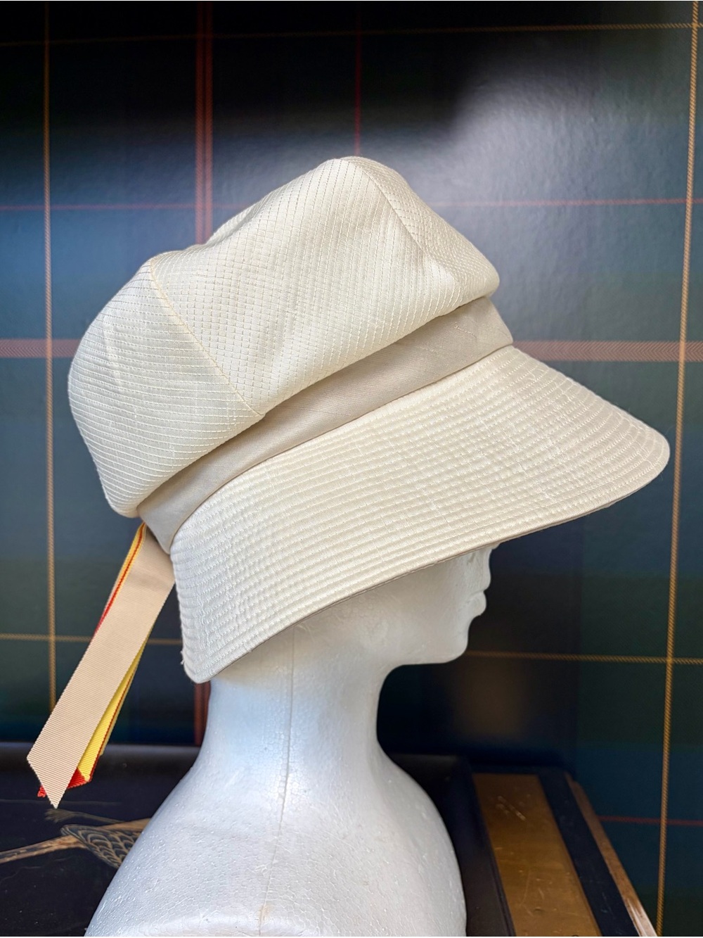Schiaparelli Vintage 50/60s Wide-Brim Ribbed Sun Hat, ribbon Tail, 23”/58cm EUC🦄 - Picture 6 of 15